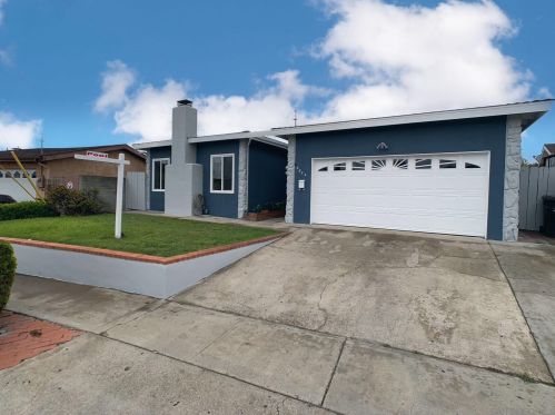3834 Ben St, San Diego, CA 92111-3525