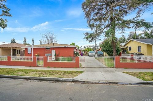 1140 71st Way, Long Beach CA  90805-1032 exterior