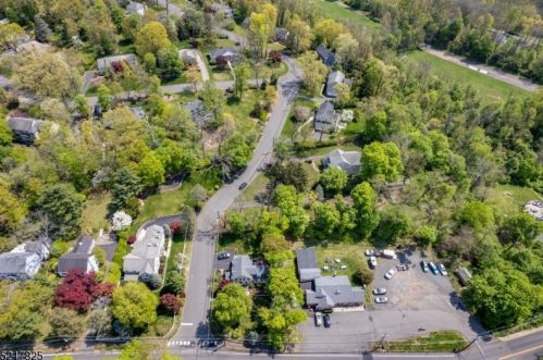 755 Fairmount Ave, Chatham Township NJ  07928-1161 exterior