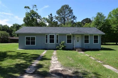 1115 Roosevelt Dr, Silsbee TX  77656-3310 exterior