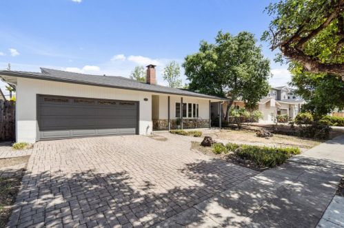 1084 Windsor St, San Jose, CA 95129-2839