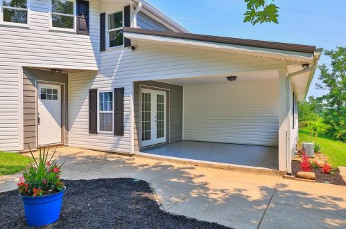 10337 Paddys Run Rd, New Haven OH  45030-9709 exterior