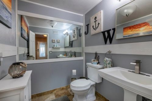 32009 Harris Rd, Tavares FL  32778-4643 exterior