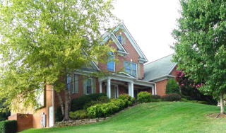 9109 Bolton Ln, Knoxville, TN 37922-8564