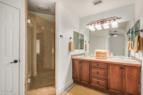 6109 Villa Theresa Dr, Glendale AZ  85308-8094 exterior