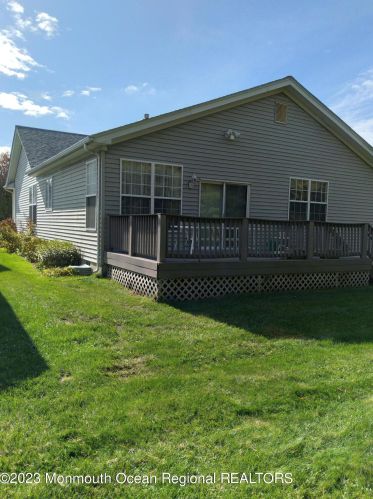 139 Wordsworth Rd, Bricktown NJ  08724-0729 exterior