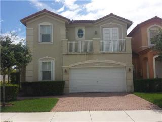 8641 110th Ave, Miami, FL 33178-5266