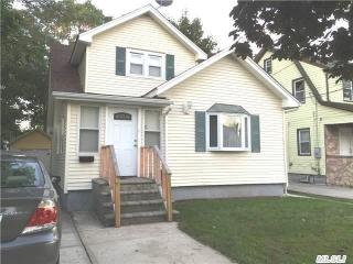 138 Lawson St, Hempstead, NY 11550-6948