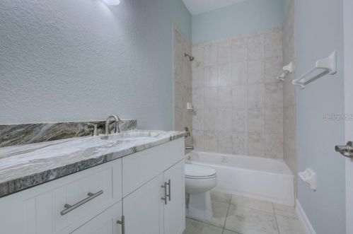 122 Glades Dr, Placida, FL 33947-2449