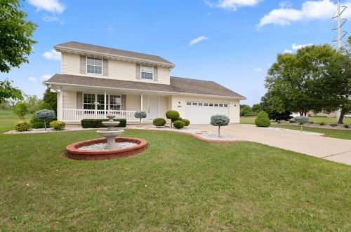 2125 Bufflehead Ln, Green Bay, WI 54311-6077