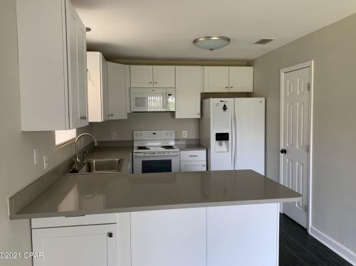 1118 Bradley Cir, Lynn Haven, FL 32444-4769