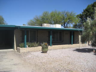 8101 Helen St, Tucson, AZ 85715-5211