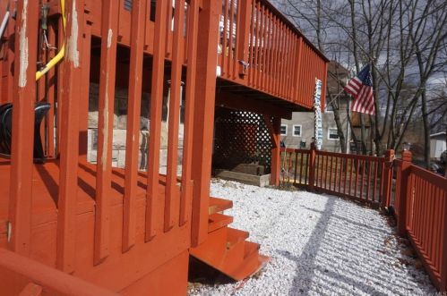 4 Lodge Dr, Greenwood Lake NY  10925-4148 exterior