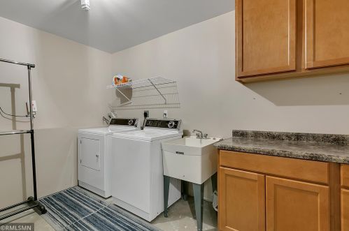 1251 Stone Ridge Rd, Sauk Rapids MN  56379-2583 exterior