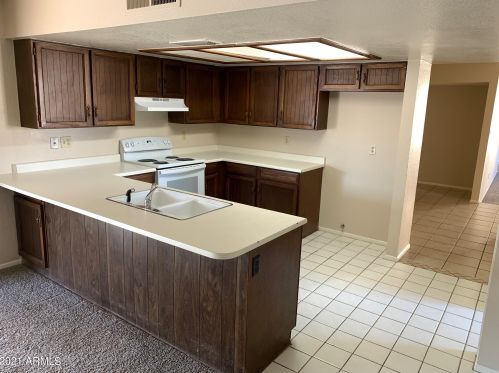 3906 Becker Ln, Phoenix AZ  85029-3907 exterior