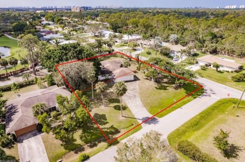 264 Cypress Way, Naples, FL 34110-1108