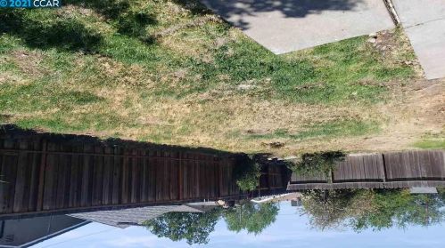 40 Portview Dr, West Pittsburg, CA 94565-1334