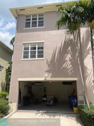 164 Greenwich Cir, Jupiter, FL 33458-2878