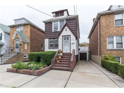 2914 Dudley Ave, Bronx NY  10461-5602 exterior