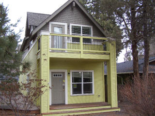1338 Lexington Ave, Bend, OR 97701-2237