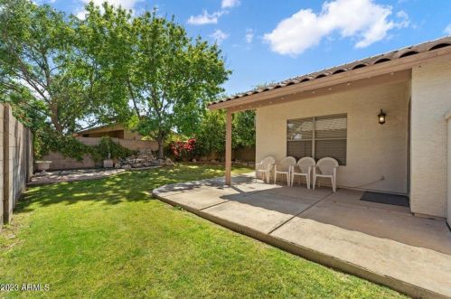 1763 Erie St, Gilbert, AZ 85295-5683