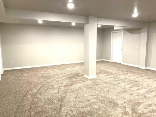 130 Stone Castle Dr, Fond Du Lac WI  54935 exterior