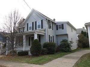 498 Charles St, Wilkes Barre, PA 18709-1317