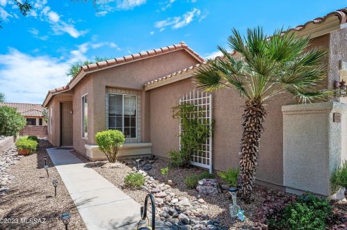 8112 Cottonwood Wash Way, Tucson, AZ 85743-5448