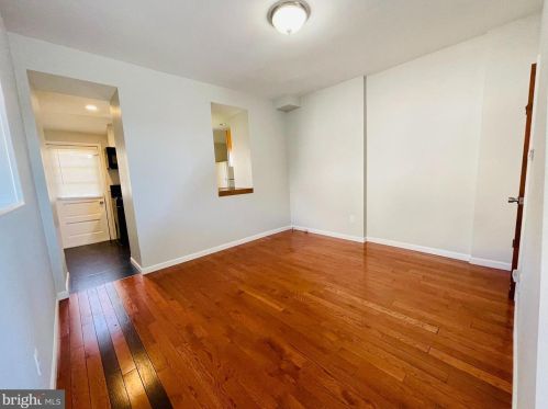 4233 Boone St, Philadelphia PA 19128-5003 exterior