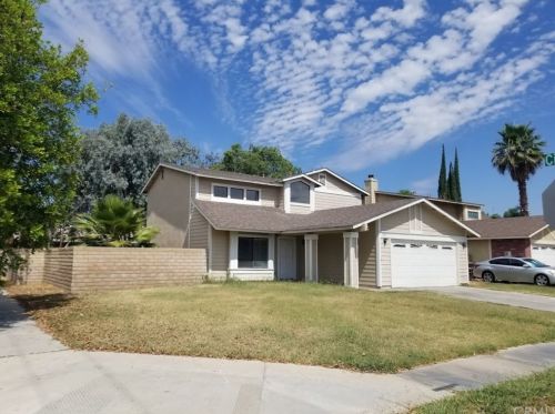 1601 Macy Ave, Colton, CA 92324-6812