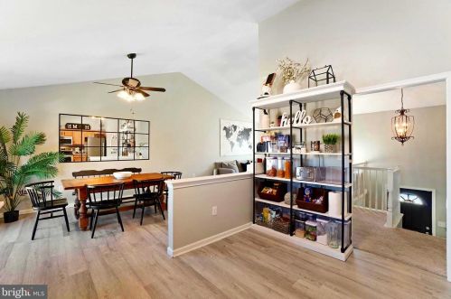 340 Wimbleton Way, Red Lion PA  17356-8292 exterior