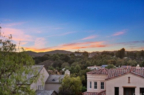 1 Portmarnoch Ct, Trabuco Canyon, CA 92679-5105