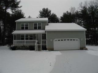54 Ferris Dr, Glens Falls, NY 12804-9145