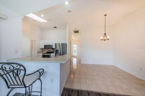 1025 Pointe Alexis Dr, Tarpon Springs FL  34689-7105 exterior