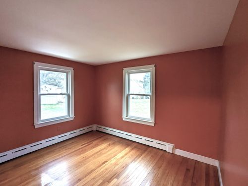 97 Wheeler Ave, Salem NH  03079-3494 exterior