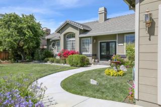 1620 Sonnys Way, Hollister, CA 95023-6627