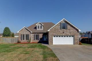 699 Tylertown Rd, Clarksville, TN 37040-5729