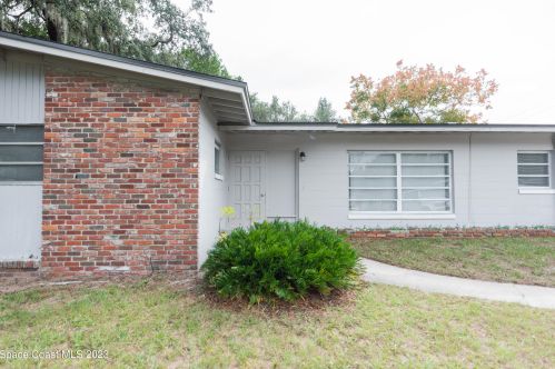 1225 Park Ave, Titusville FL  32780-3996 exterior