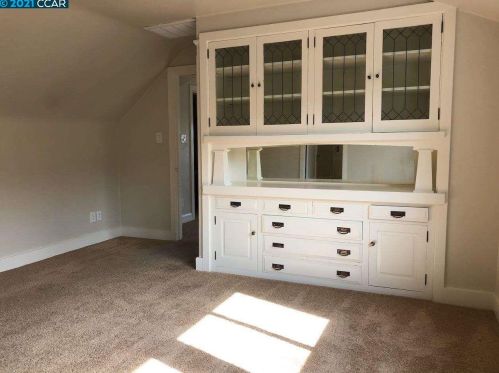 4171 Howe St, Oakland CA  94611-5117 exterior