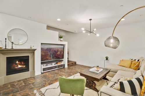 8588 Old Stonefield Chase, San Diego, CA 92127-6149