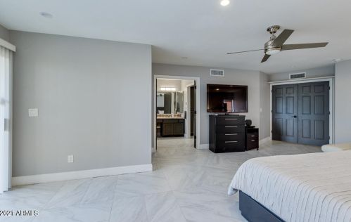 7204 Paradise Dr, Scottsdale AZ 85260-5436 exterior