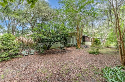 5490 25th Ln, Silver Springs, FL 34488-6290