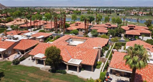 54591 Riviera, La Quinta CA  92253-5713 exterior