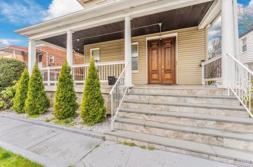 26 14th Ave, Mount Vernon, NY 10550-2808