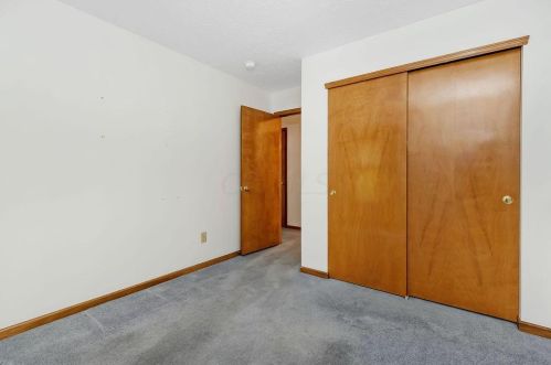 7991 Windsome Ct, Blacklick OH  43004-8104 exterior