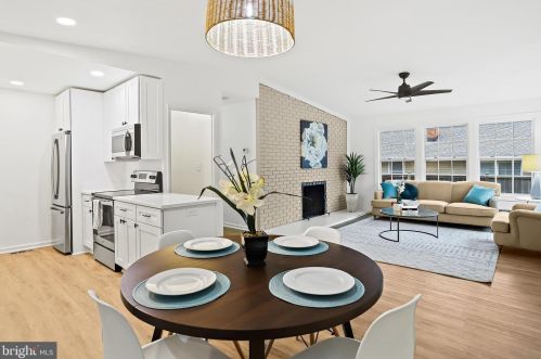 7131 Westmoreland Rd, Falls Church VA  22042-2566 exterior