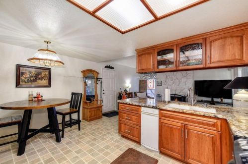 11029 Chemo River Ct, Rancho Cordova CA  95670-2703 exterior