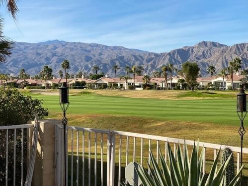 50465 Grand Traverse Ave, La Quinta, CA 92253-5812