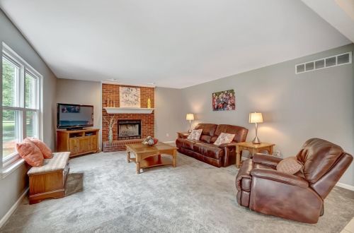 1286 Piedmont Dr, Milford, OH 45150-2403