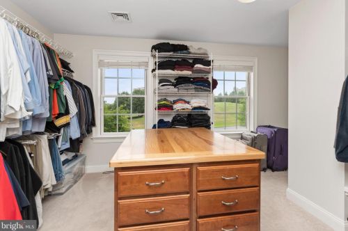 644 Southridge Dr, Navy Sup Dpt PA  17055-6025 exterior